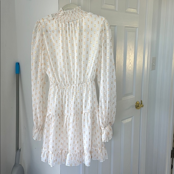 Short white and gold dress - Picture 2 of 3